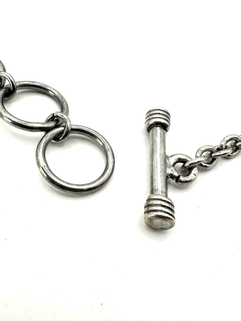 Silpada Retired N1108 Sterling Silver Triple Strand Toggle Necklace 17” to 18” - Picture 6 of 8